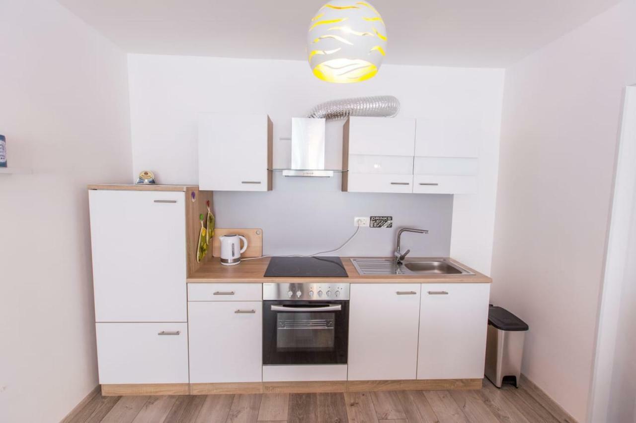 Apartment Amelia プーラ エクステリア 写真